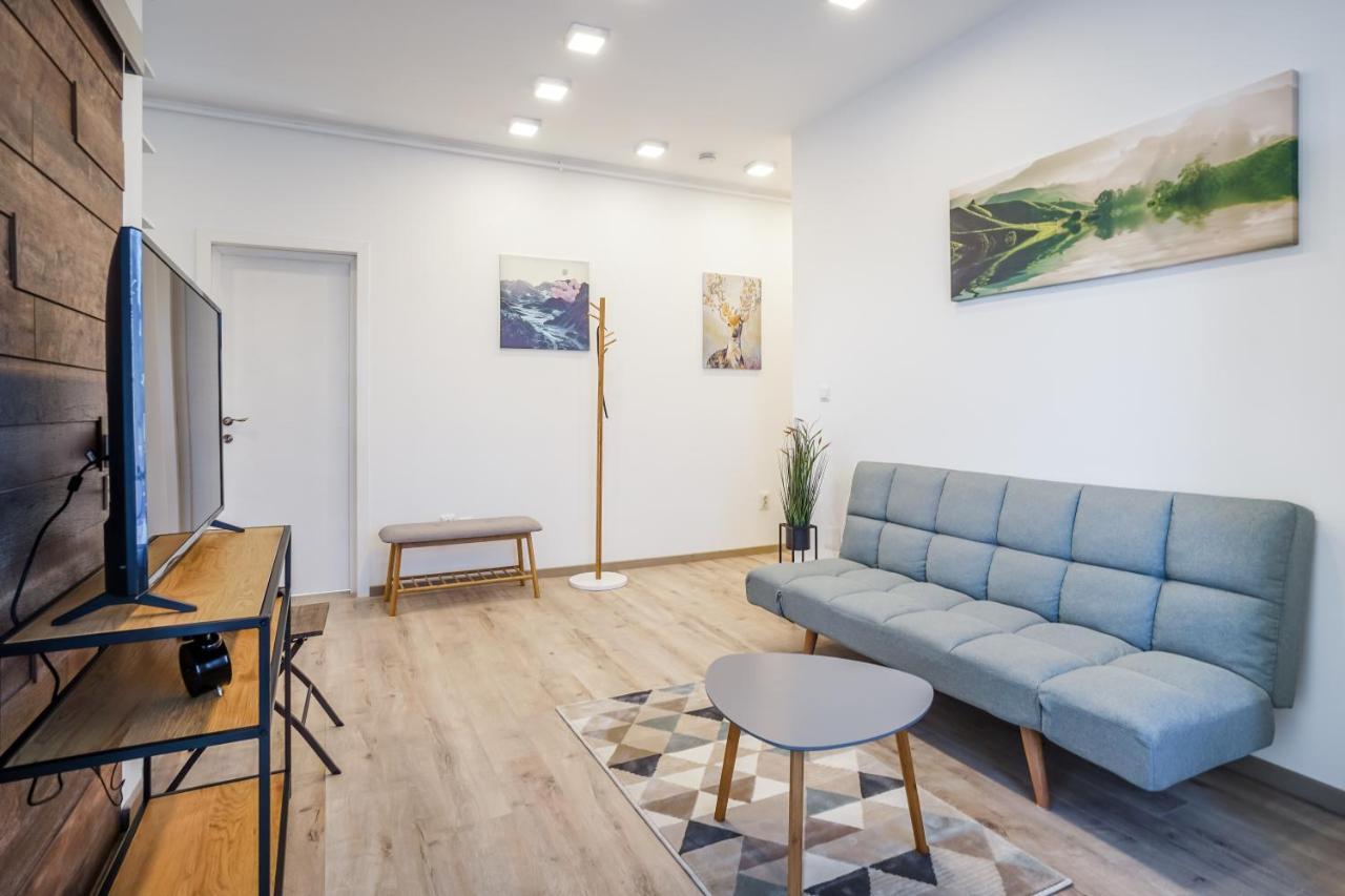 Bright Apartments Moments Away From Herastrau Park, Mall And Metro Bucarest Extérieur photo