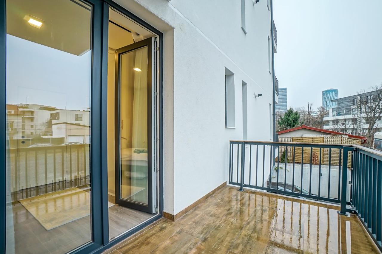 Bright Apartments Moments Away From Herastrau Park, Mall And Metro Bucarest Extérieur photo